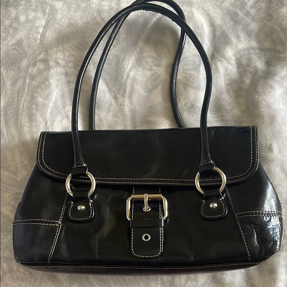 Giani Bernini Black Leather Shoulder Bag with Silver Hardware